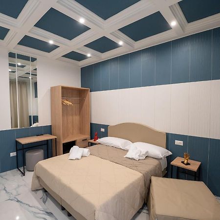 ホテル Hr Boutique Porto, Napoli Centro, By Clapa Group エクステリア 写真