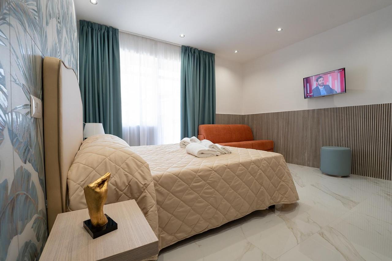 ホテル Hr Boutique Porto, Napoli Centro, By Clapa Group エクステリア 写真