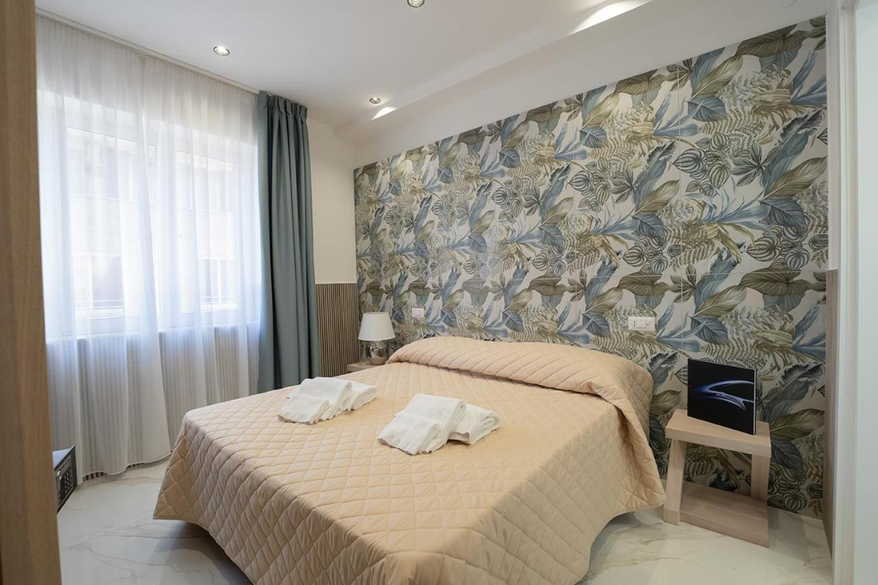 ホテル Hr Boutique Porto, Napoli Centro, By Clapa Group エクステリア 写真