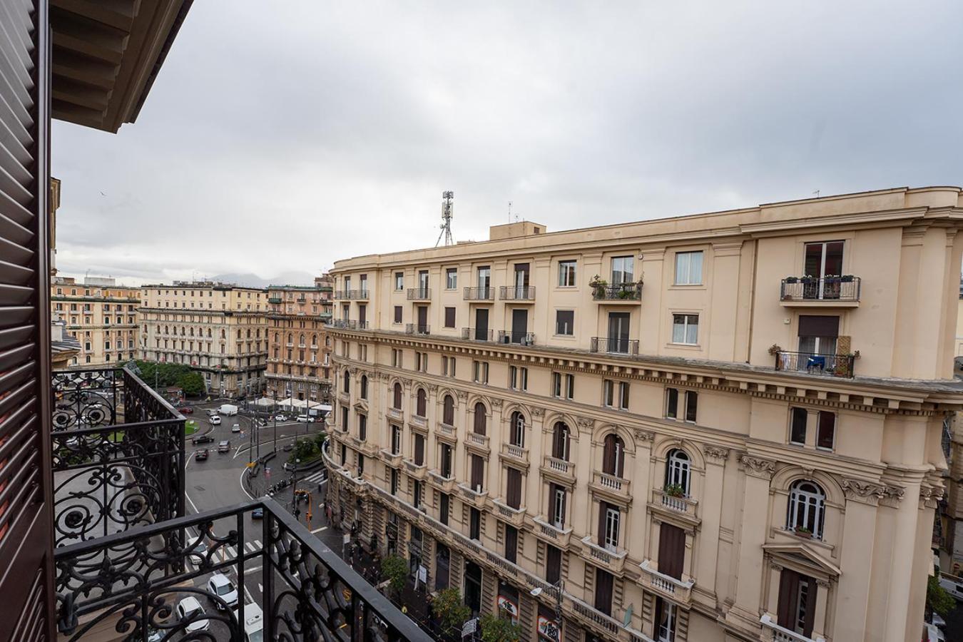 ホテル Hr Boutique Porto, Napoli Centro, By Clapa Group エクステリア 写真
