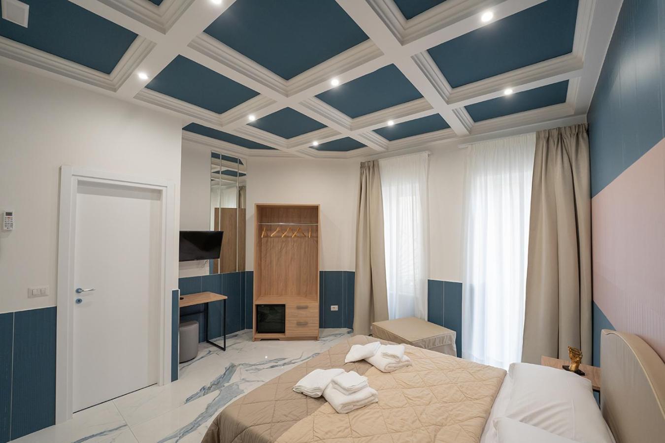 ホテル Hr Boutique Porto, Napoli Centro, By Clapa Group エクステリア 写真