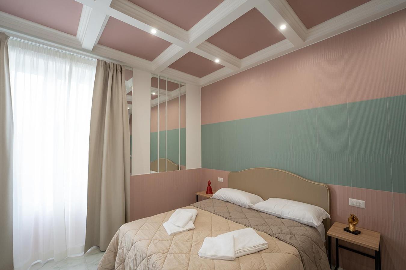 ホテル Hr Boutique Porto, Napoli Centro, By Clapa Group エクステリア 写真