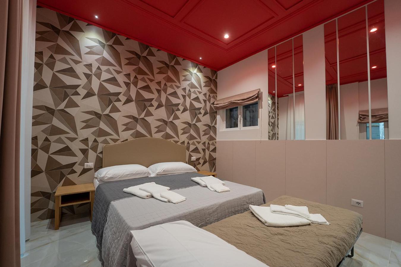 ホテル Hr Boutique Porto, Napoli Centro, By Clapa Group エクステリア 写真